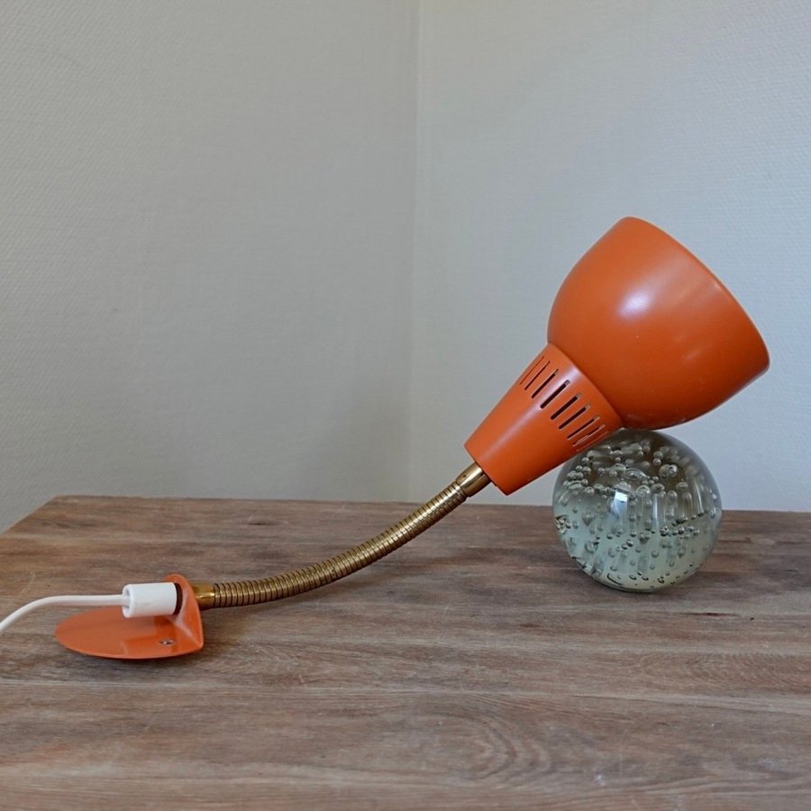 Vägglampa orange/mässing retro - GEMI 301