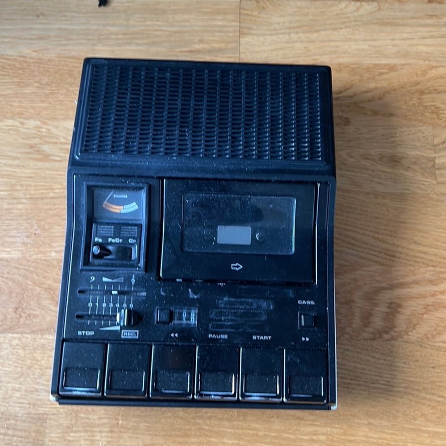 Grundig C450 casette spelare