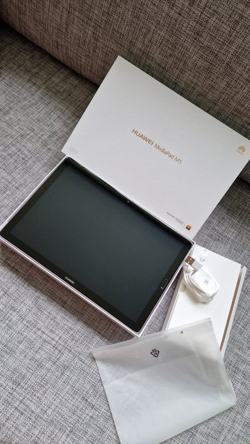 Huawei MediaPad M5 CMR-W09 108'' | 64GB 4GB RAM | Kanonskick | Originalkartong