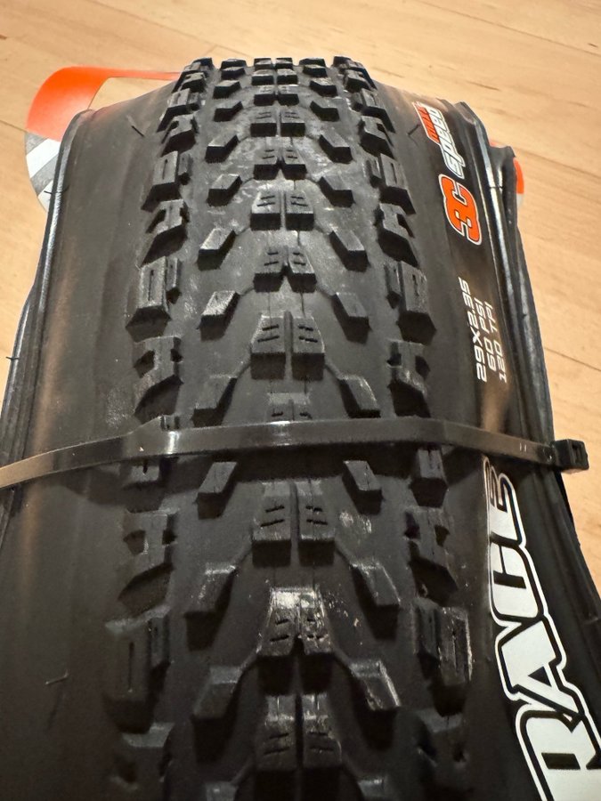 Maxxis Ardent Race 29x2.35 dæk