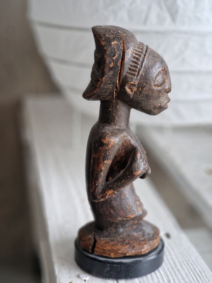 Afrikansk träfigur, Songo.