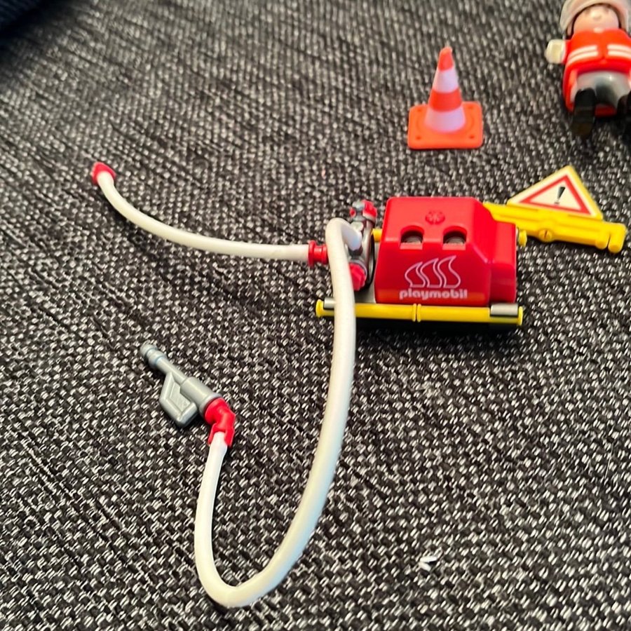 Playmobil Brandmän med tillbehör