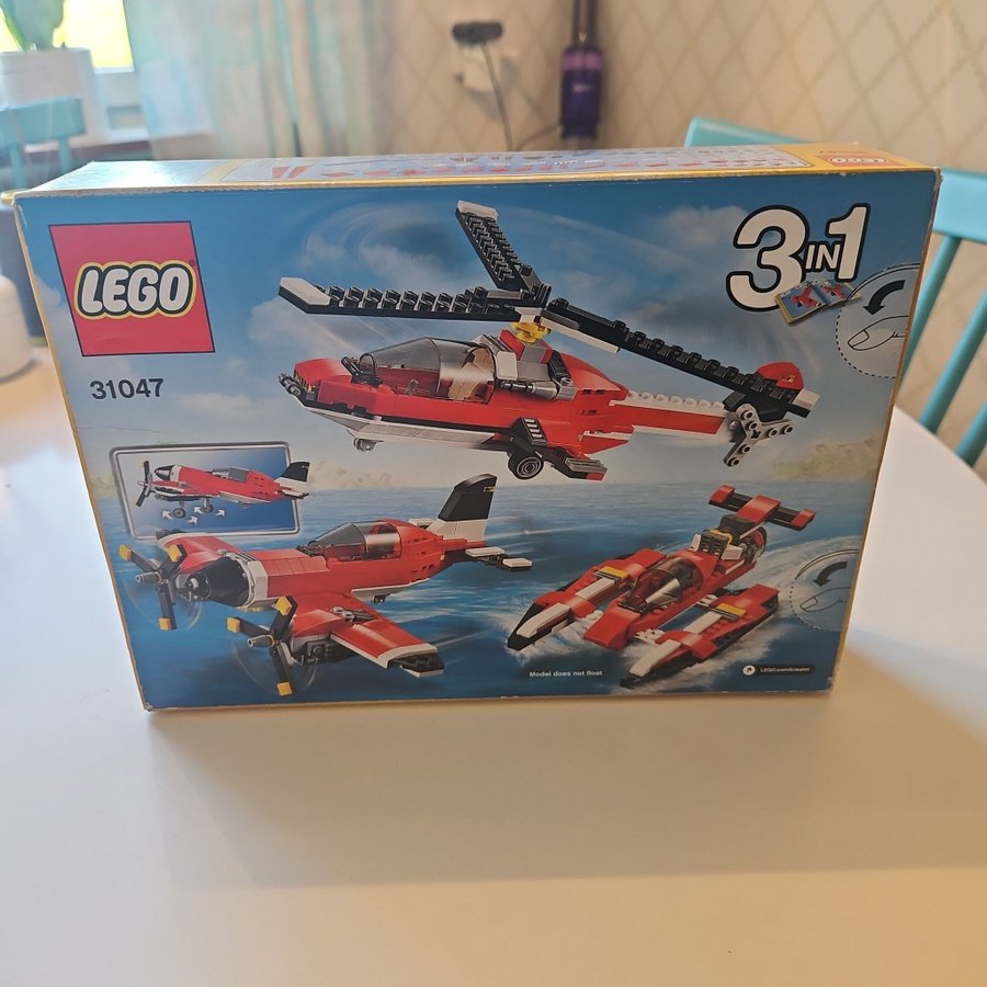 LEGO Creator 3-i-1 Flygplan, Helikopter  Båt 31047