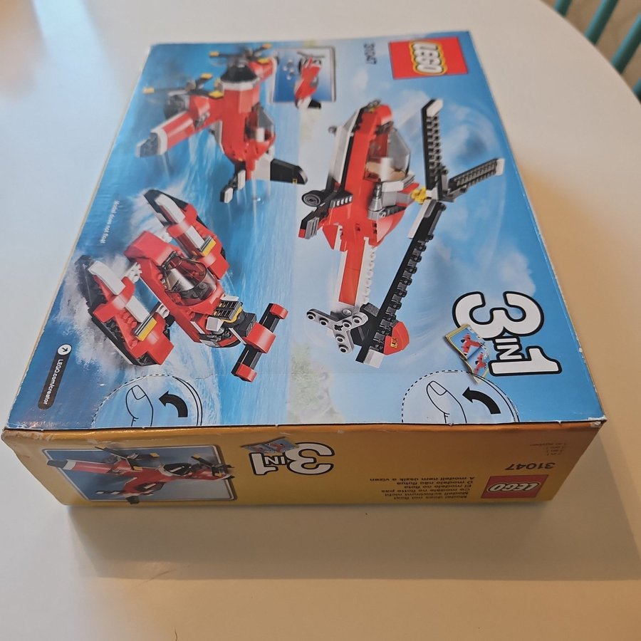 LEGO Creator 3-i-1 Flygplan, Helikopter  Båt 31047