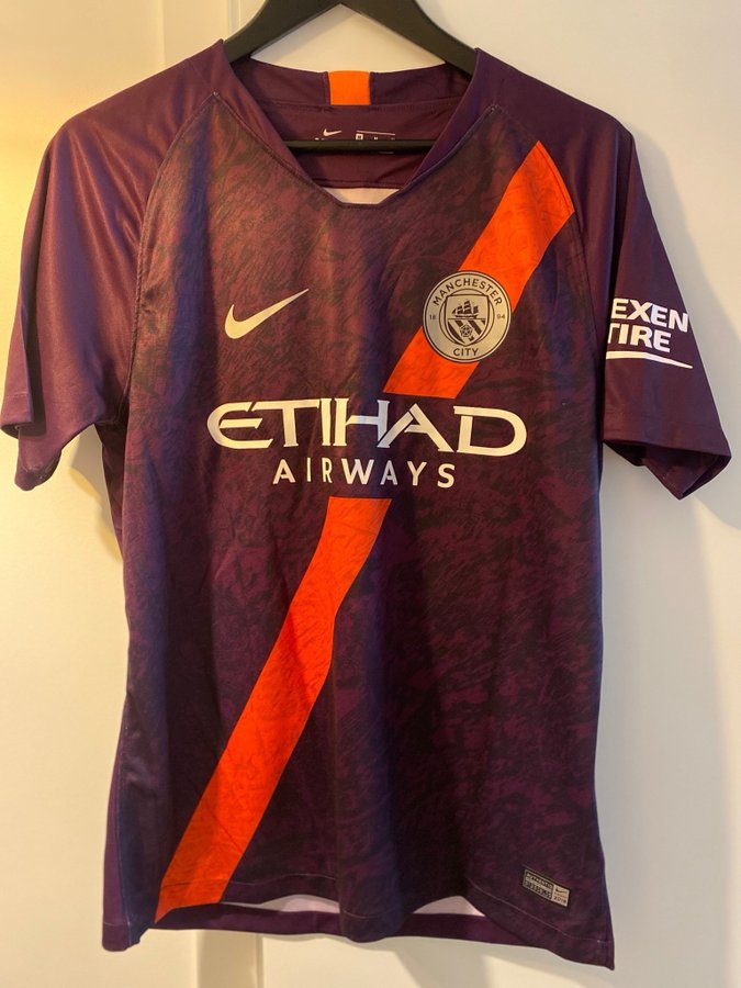 Nike lila Manchester City storlek M FODEN 47