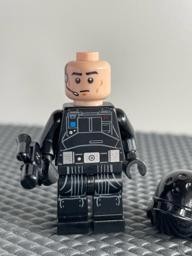 Lego Star Wars TIE Pilot, och Deezling Imperial