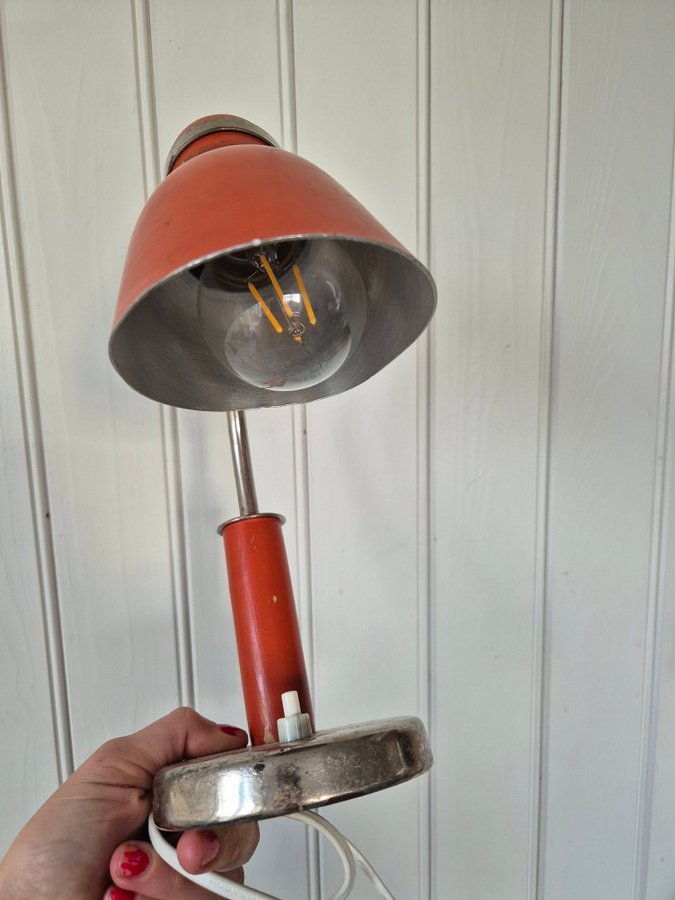 Erik Tidstrand bordslampa vägglampa lampa