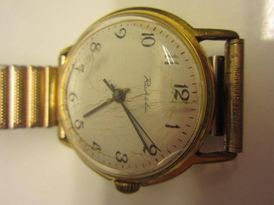 Vintage Raketa sovjet Mechanical Wristwatch