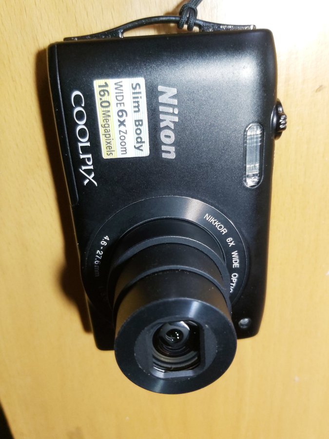 Nikon Coolpix S3200 Digitalkamera