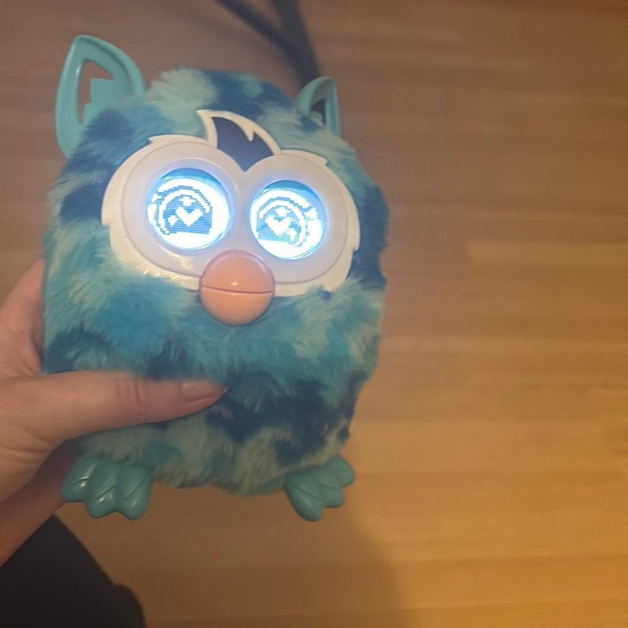 Furby blå