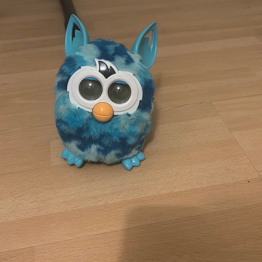 Furby blå