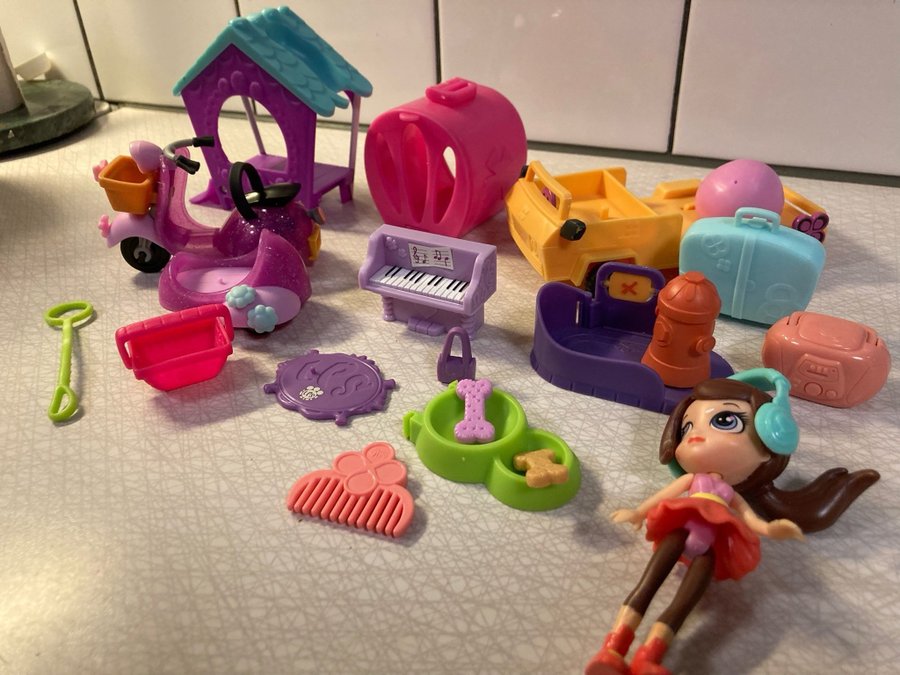 LPS tillbehör/ docka. Littlest Pet Shop