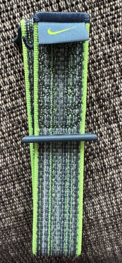 Nike Sport Loop Armband till Apple Watch 45mm