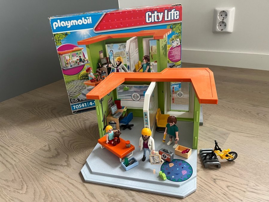 Playmobil - City Life - Barnläkarmottagning