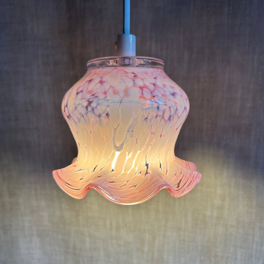 Fönsterlampa Mönstrat Swirl Glas Rosa Vit Swirl Konstglas Lampa Retro