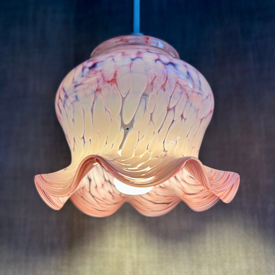 Fönsterlampa Mönstrat Swirl Glas Rosa Vit Swirl Konstglas Lampa Retro