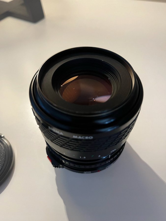 Sigma 90mm f/2.8 Macro Objektiv