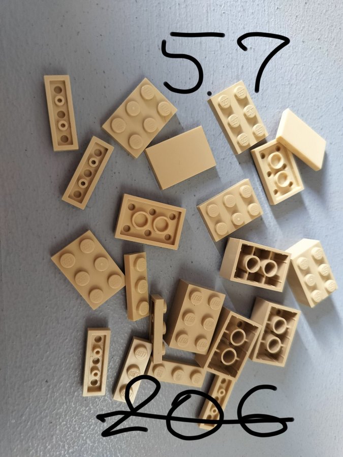 Lego beige delar