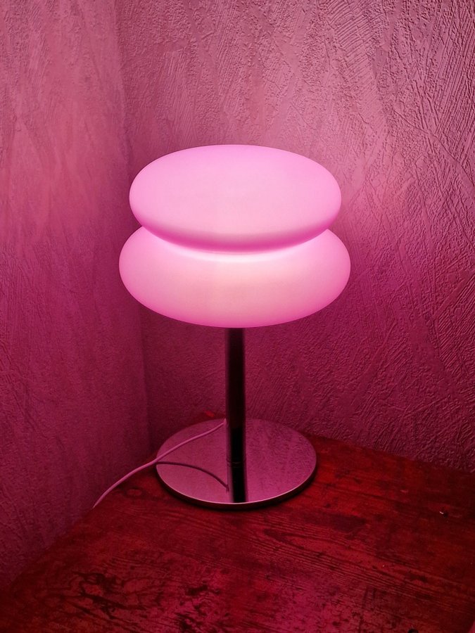 1Kr "JULKLAPPSTIPPS" Retro bordslampa! Macaron Egg Tart BUBBLEGUM PINK