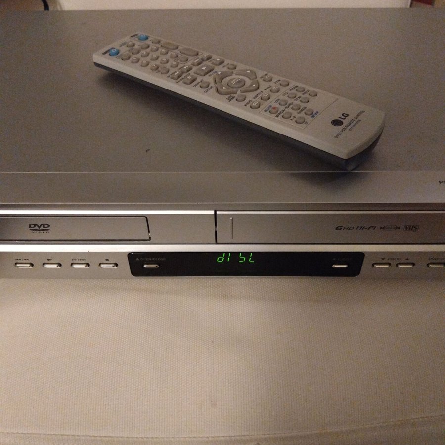 LG, MODELL: V9700, DVD-SPELARE OCH VHS-SPELARE, KOMBO APPARAT