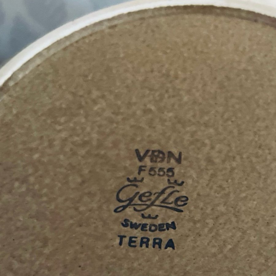 Vintage Gefle Terra porslin tekanna signerad oanvänd