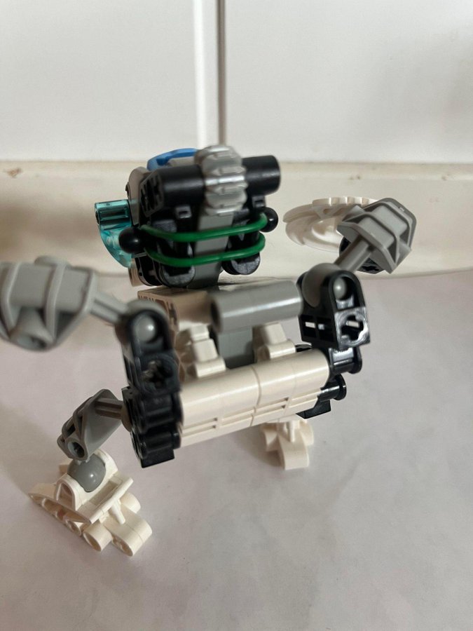 LEGO BIONICLE 8565 BOHROK KOHRAK