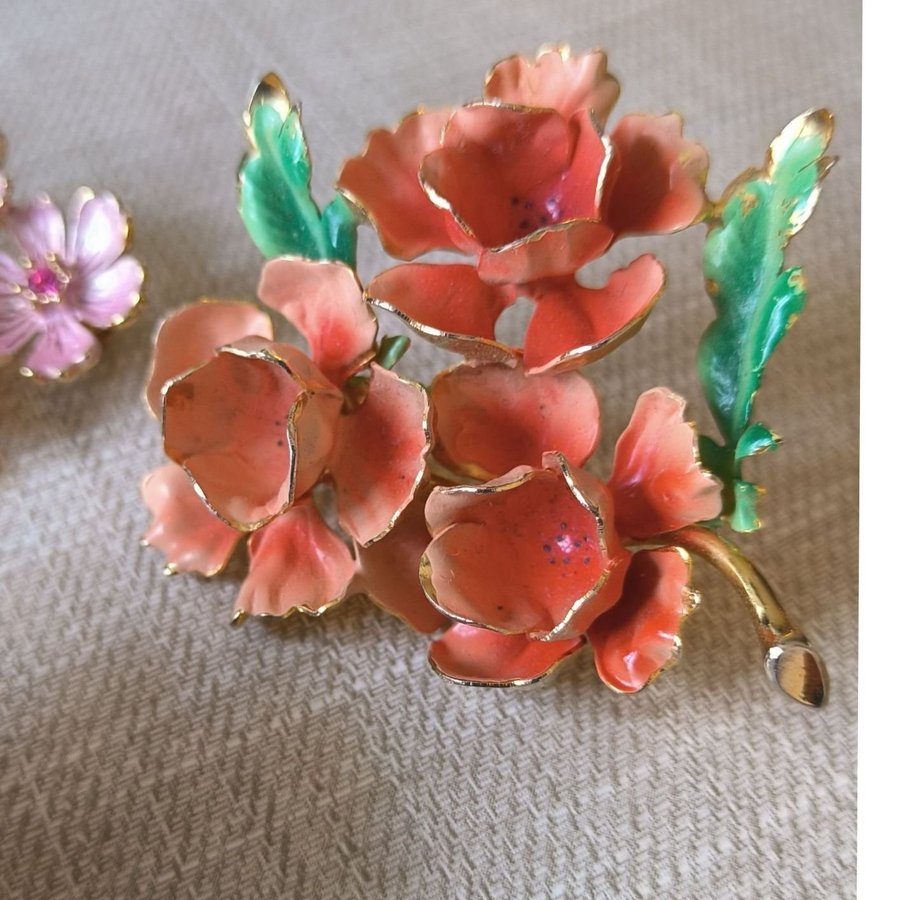 Tre Äldre Vintage Broscher Blommor Blomma Brosch Orange Rosa Grönt 50 60 70 tal