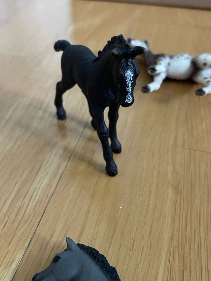 Schleich hästar