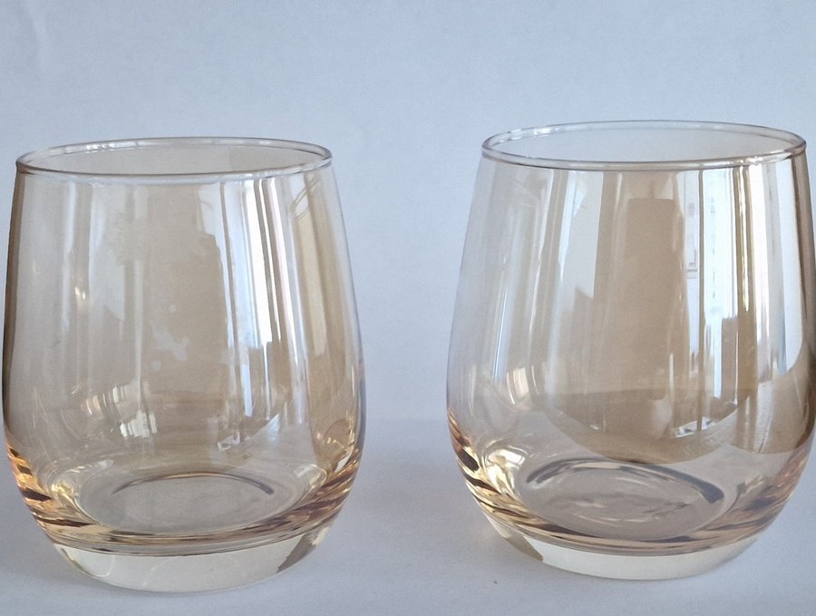 2 whisky glas gjorda av högkvalitativt iriserande glas