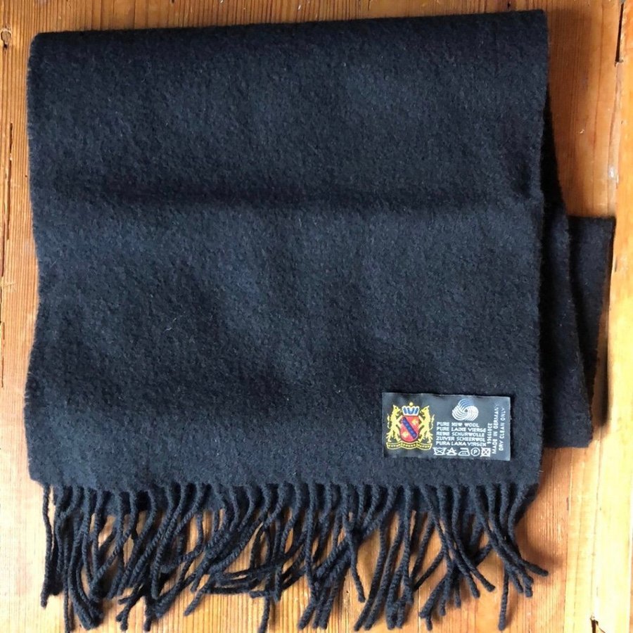 Svart halsduk pure New wool