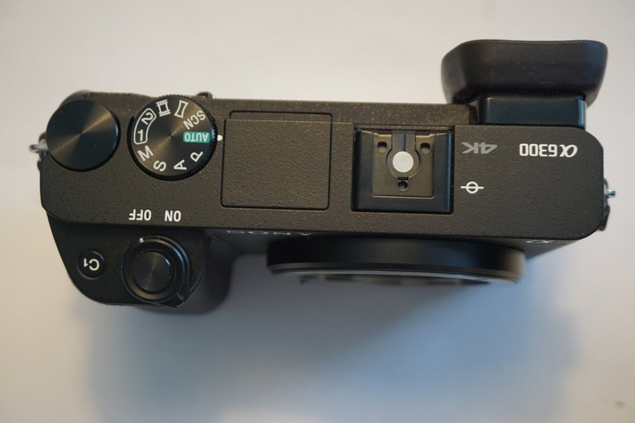 Sony A6300 4K kamerahus i originalkartong