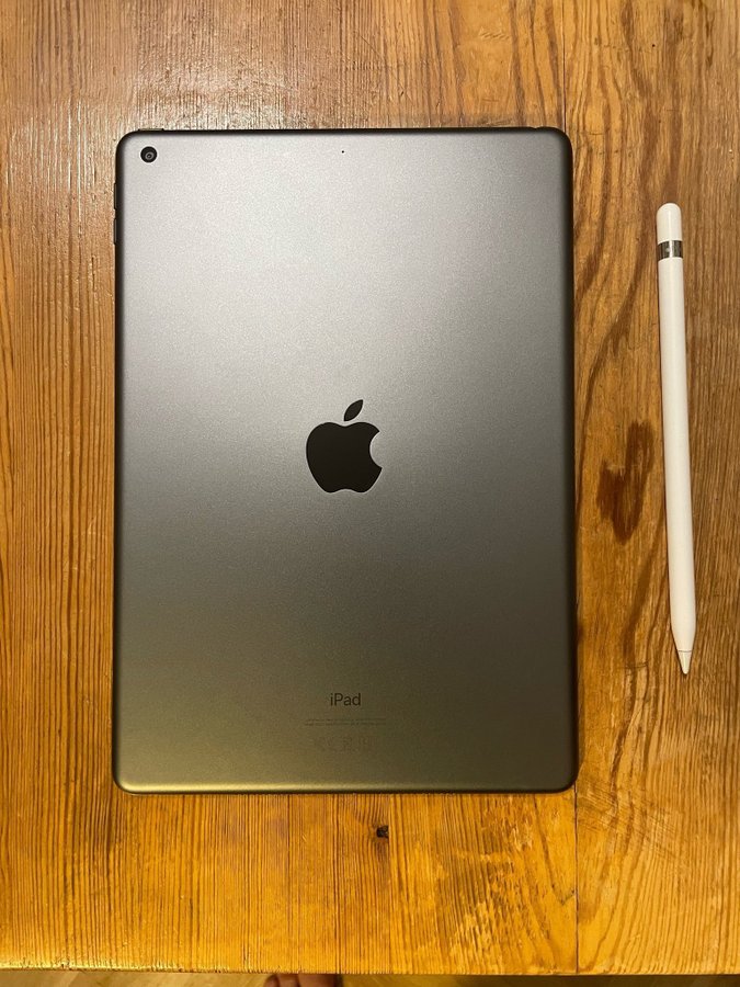 iPad (8:e generationen) med Apple Pencil