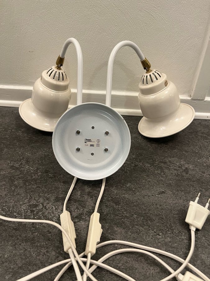 Retro Vägglampa med två armar