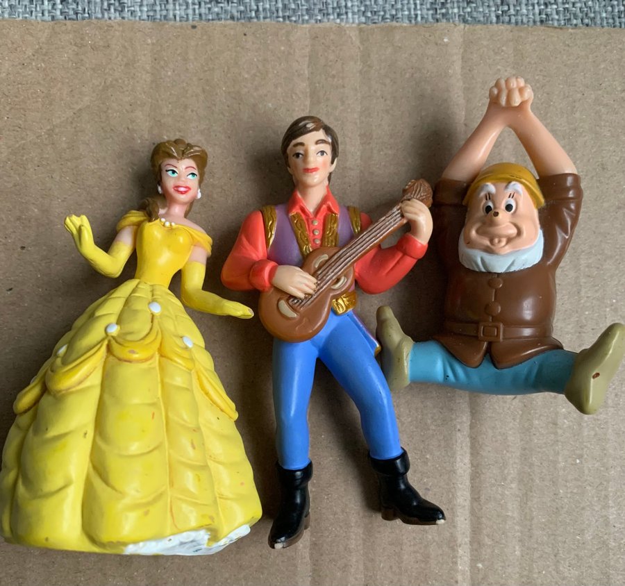 Disney figurer papo bullyland McDonalds Jack Belle frost insidan ut dvärgarna