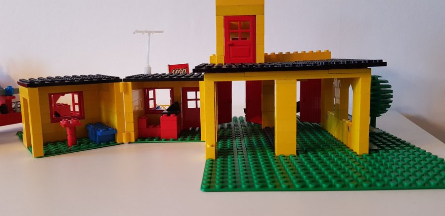 Lego Retro Vintage 374 Fire Station Set från 1978