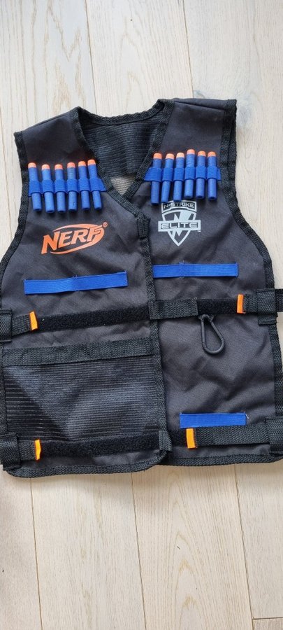 NERF Elite tactical väst med skott