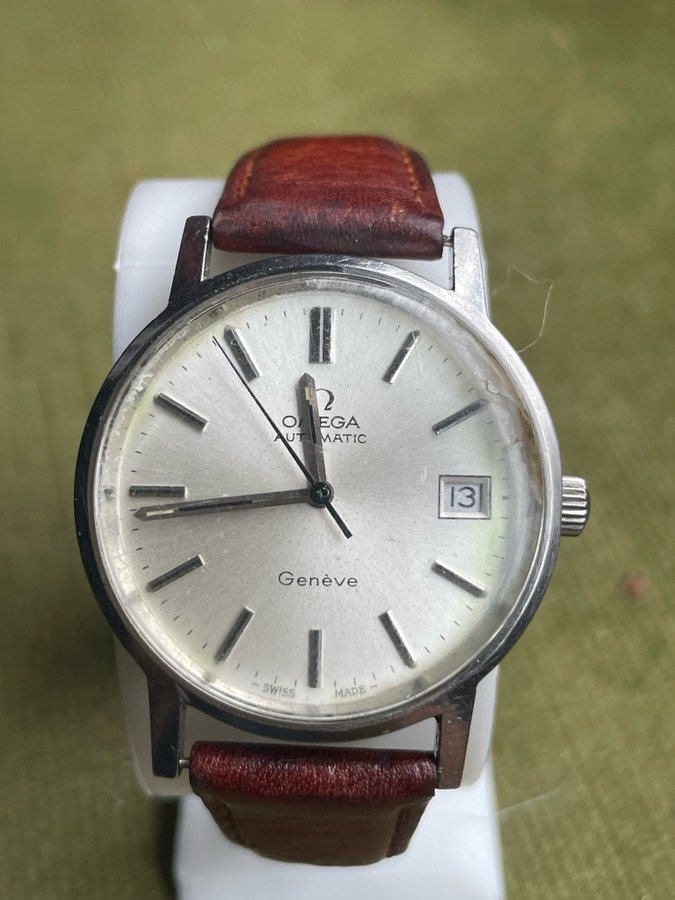 Omega Genève Automatic