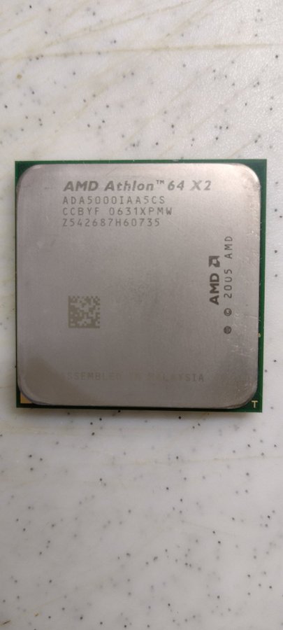 AMD Athlon 64 X2 5000+ - ADA5000IAA5CS. Socket AM2