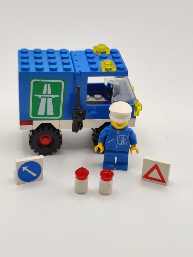 Lego 6653 - Highway emergency van