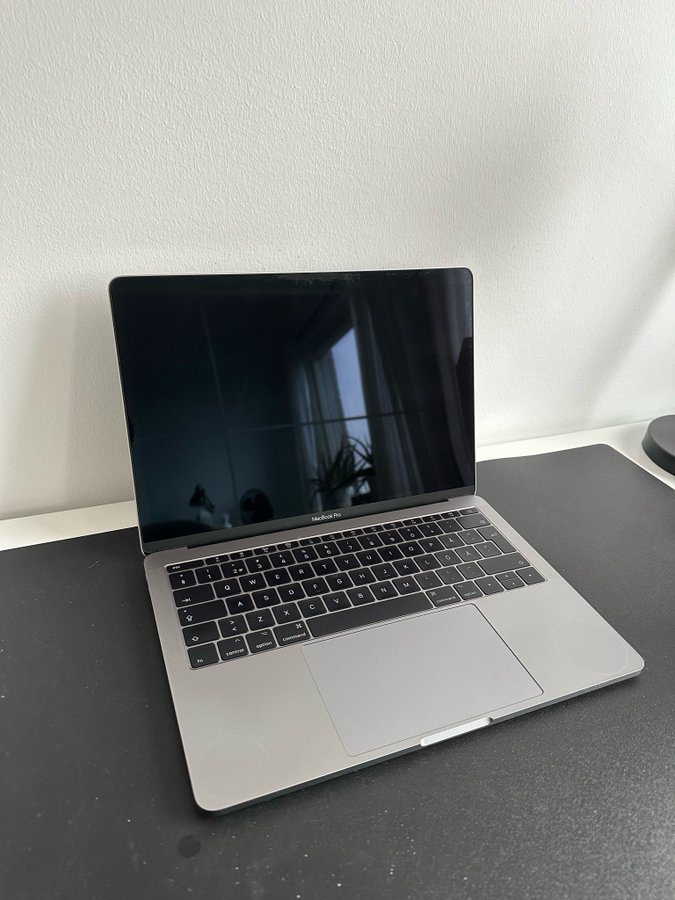 MacBook Pro 13-tums, Mid - 2017 A1708