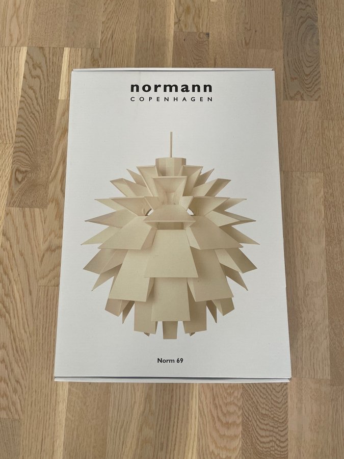 Designlampa - Normann Copenhagen Norm 69 XXL - helt ny