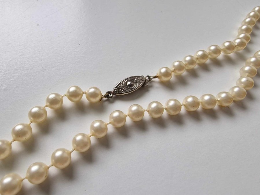 Halsband "White Pearl"