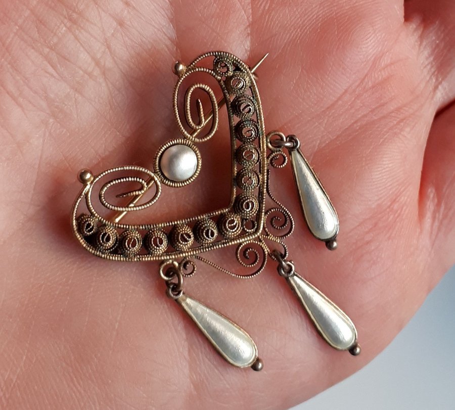 Early 1900s Filigran Broche. Antik Brosch. Perfect Brooch. ?Maybe Silver (Sølv)?