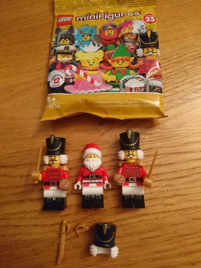 LEGO Minifigur Serie 23 - 2st Nötknäpparen + jultomten