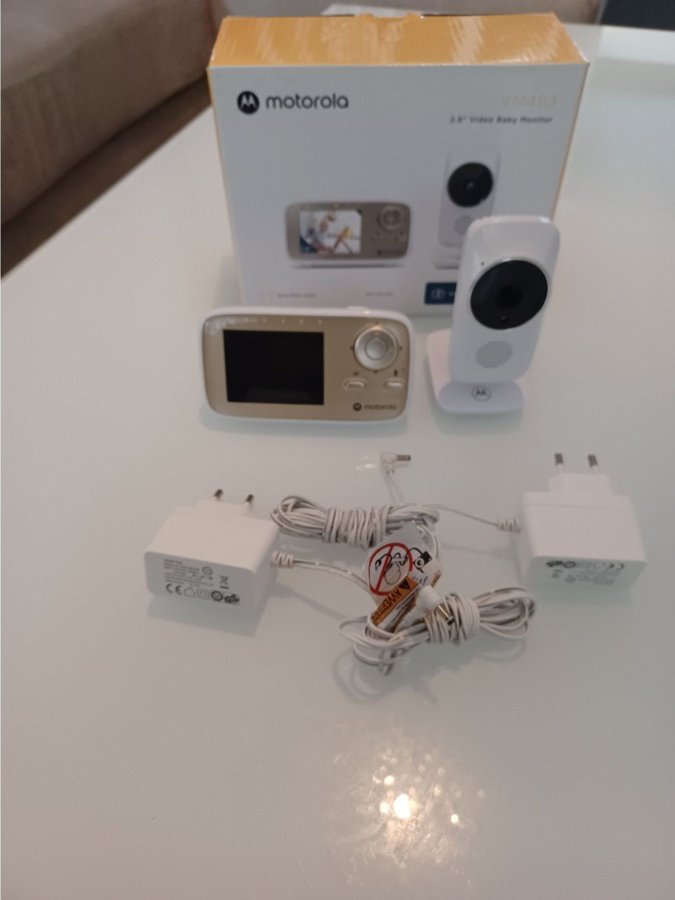 Motorola VM483 2.8'' Video Baby Monitor