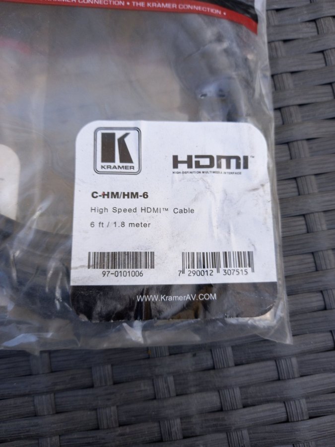 16 st Brand New HDMI Cables KRAMER Different Lenghts se pa bilderna