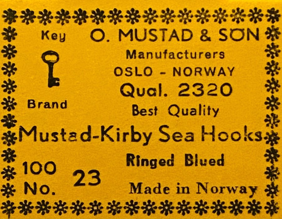 MUSTAD nr23. Qual 2320. 100st kvalitetskrokar i sin original ask! Småkrokar.