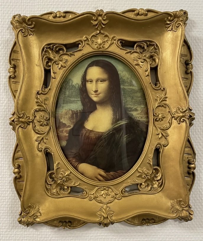 Fin Gammal Tavelram i Guld med motiv av Mona Lisa