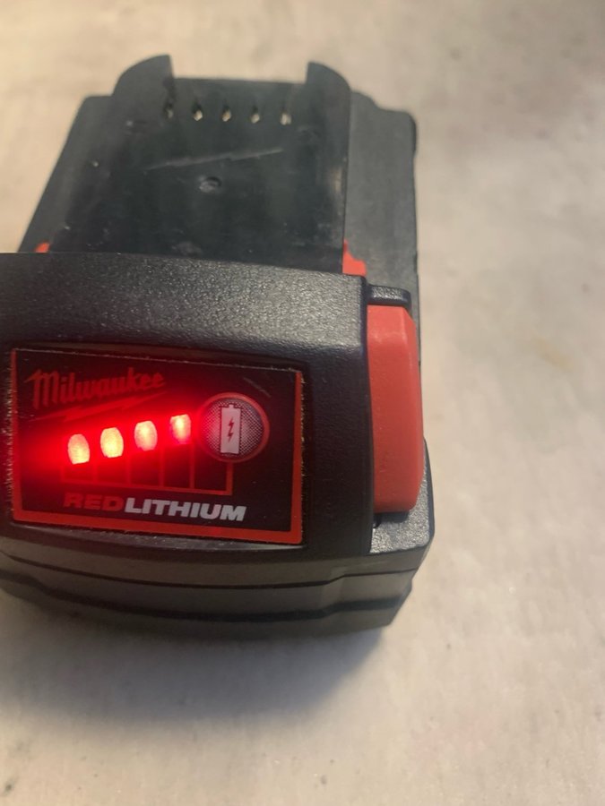 Milwaukee RedLithium M18 5.0 Ah Batteri