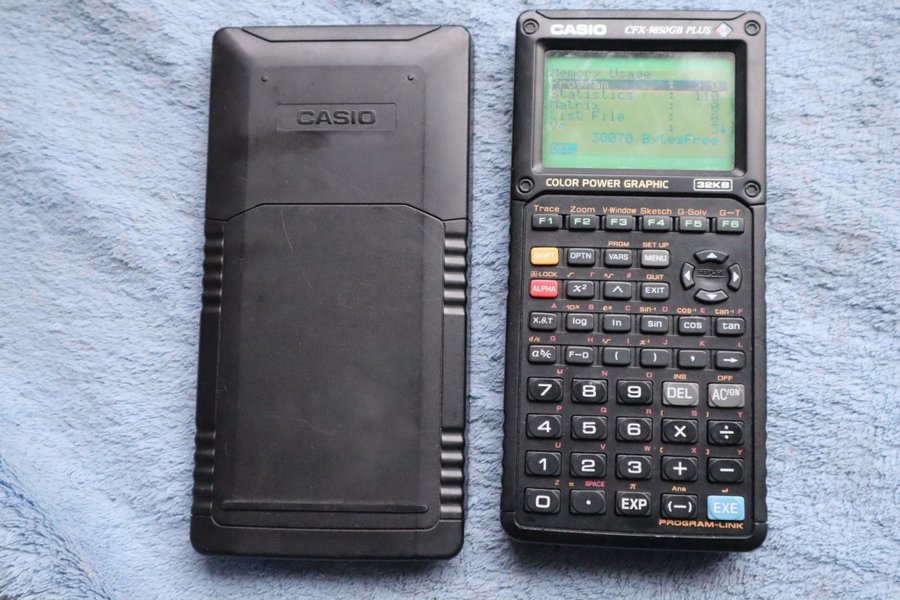 Casio CFX-9850GB Plus